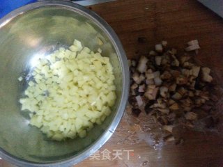 懒人版—土豆卤肉面的做法步骤：1