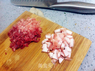 鱼香茄子的做法步骤：1