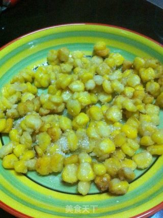 玉米粒的做法步骤：1