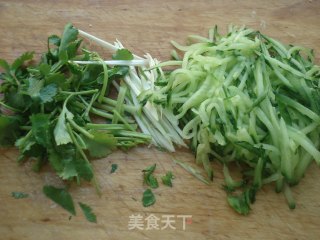 红油鸡丝的做法步骤：3