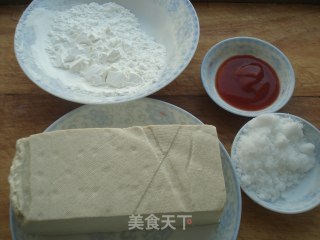 茄汁豆腐条的做法步骤：1