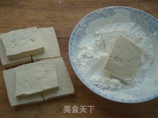 茄汁豆腐条的做法步骤：2
