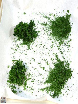 自制欧芹粉（巴西里粉）的做法步骤：33