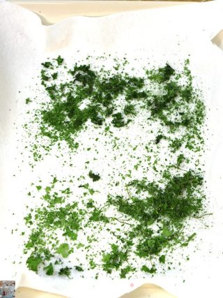 自制欧芹粉（巴西里粉）的做法步骤：39