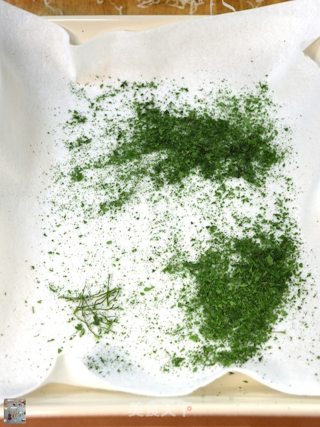 自制欧芹粉（巴西里粉）的做法步骤：40