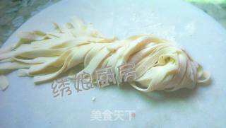 瑶池春不老之长寿面的做法步骤：9