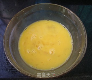 最爱家常菜--番茄炒鸡蛋的做法步骤：2