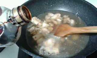 小鸡炖蘑菇的做法步骤：9