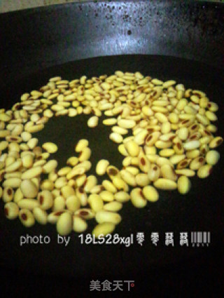 蜜黄豆——DIY甜蜜小吃的做法步骤：3