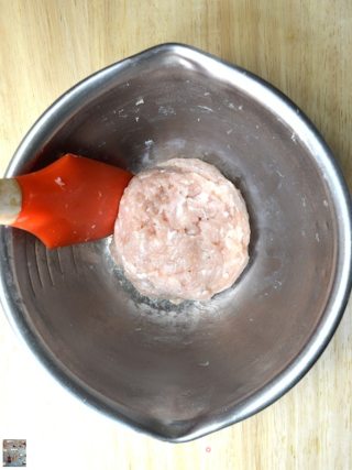 干锅肉末白萝卜叶的做法步骤：8