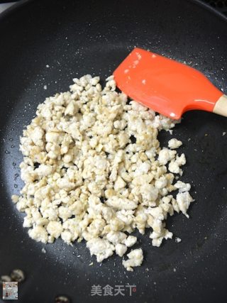 干锅肉末白萝卜叶的做法步骤：32
