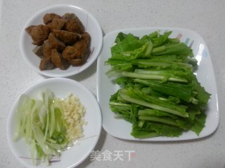小白菜肉丸汤的做法步骤：2