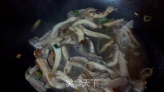 蘑菇汤的做法步骤：3