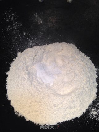 梅菜酥饼的做法步骤：3