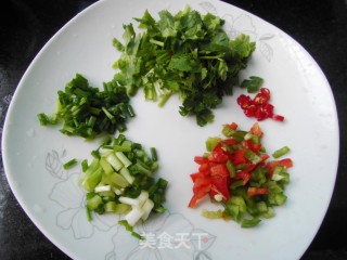 香菇豆腐粒的做法步骤：3