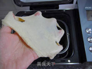 【牛奶鸡蛋吐司】---充满奶香味的基础吐司的做法步骤：2