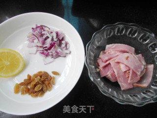 西兰花腰果沙拉的做法步骤：3