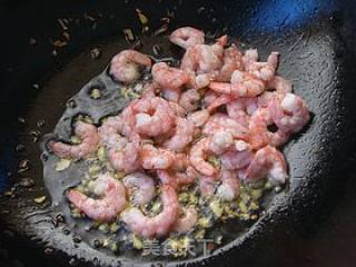 虾仁炒鸡蛋的做法步骤：5