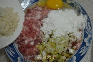 四喜丸子的做法步骤：10