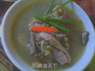土伏苓绿豆土鸭汤的做法步骤：6