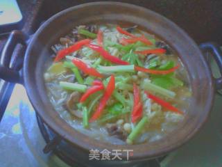 金针菇鸡胗粉丝煲的做法步骤：9