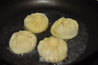 秘制水煎灌汤包的做法步骤：12