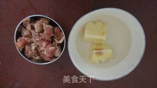 菠萝鸡的做法步骤：3