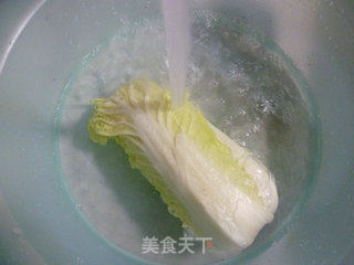 木耳娃娃菜烧豆腐的做法步骤：2