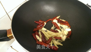芹菜泡椒牛肉的做法步骤：4
