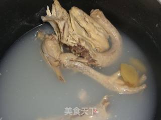 鲜虾鸡丝面的做法步骤：2