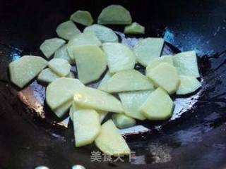 腌菜炒土豆片的做法步骤：4