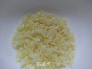 水煮西兰花蘸酸辣酱的做法步骤：3
