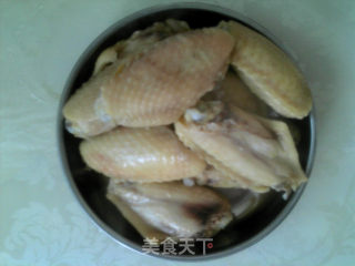 茄汁鸡翅的做法步骤：1