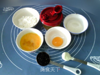 浓香芝麻蛋卷的做法步骤：1