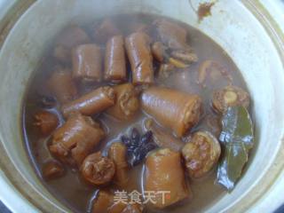 香浓软糯---黄豆焖猪尾的做法步骤：5