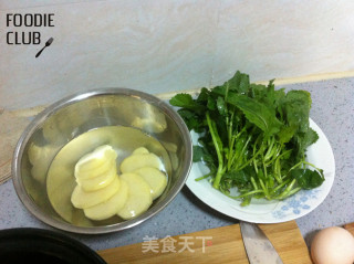 腊肠煲仔饭的做法步骤：3