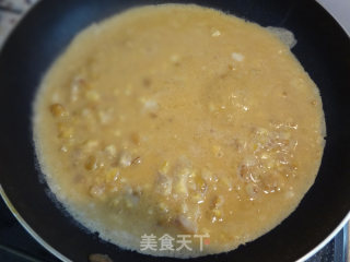 板栗炼奶鸡蛋饼的做法步骤：5