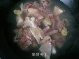 啤酒鸭的做法步骤：1