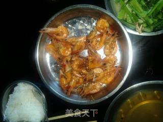 油焖大虾的做法步骤：1