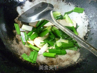 大蒜香干炒猪肺的做法步骤：6