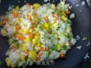 泰国菠萝饭的做法步骤：5