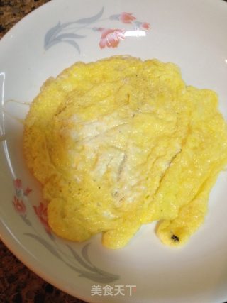 菠萝虾仁炒饭～的做法步骤：3