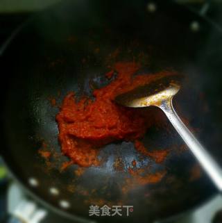番茄煮黄豆的做法步骤：2