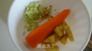 米饭萝卜丸子的做法步骤：1