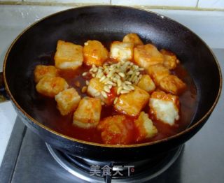 松仁脆皮豆腐的做法步骤：7