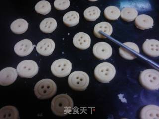 自制扣子饼干的做法步骤：8