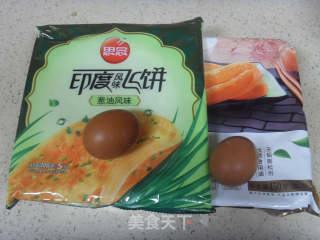 油条香蛋煎饼的做法步骤：1