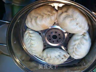 蒜薹包子的做法步骤：9
