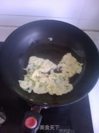 西葫芦炒鸡蛋的做法步骤：5