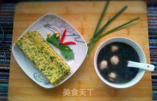 芹菜鸡蛋煎饼的做法步骤：3